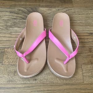 Ugg pink strap flip flop Barley worn